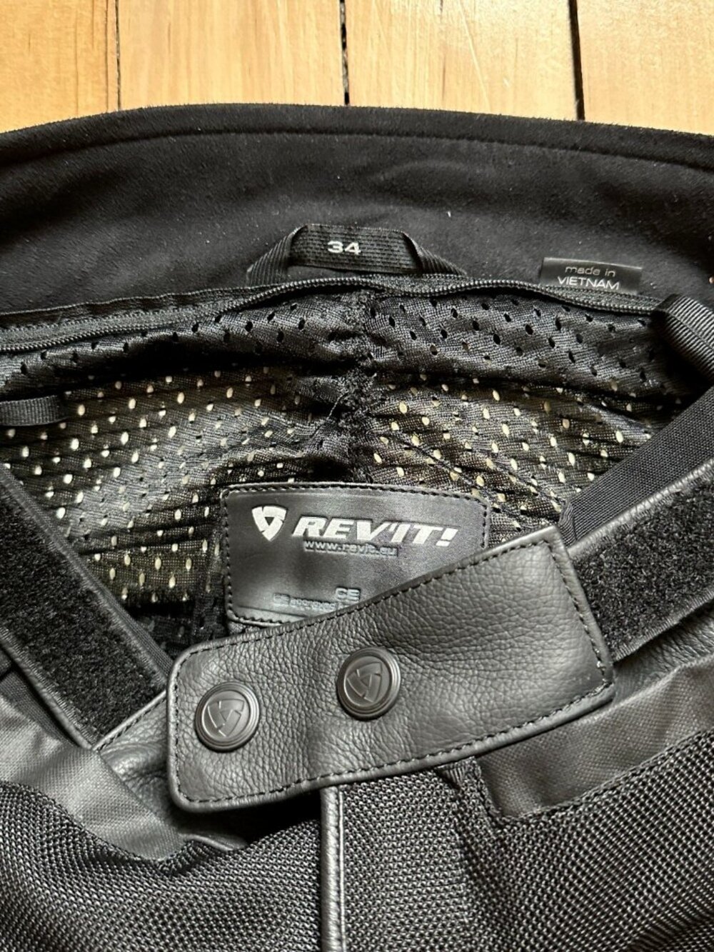 REV'IT! Women's Gear 2/Ignition Leather Motorcycle Pants Size EU34 - Picture 4 of 9